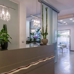 4* Hotel The One - Designed For Adults - Pet Lovers